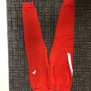 Nike heritage joggers